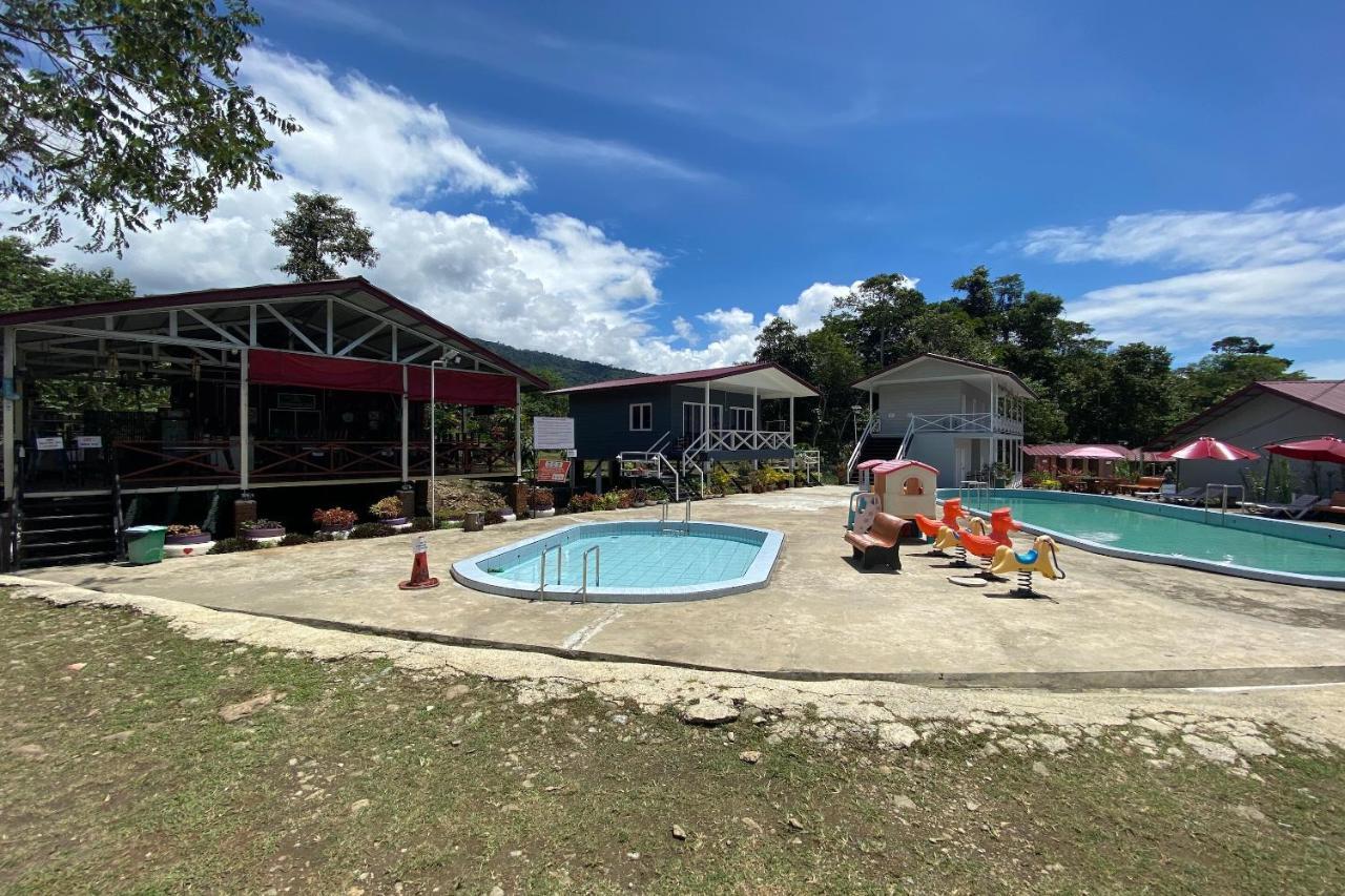 Hotel SPOT ON 90279 Kinomulok Garden Ranau Exterior foto