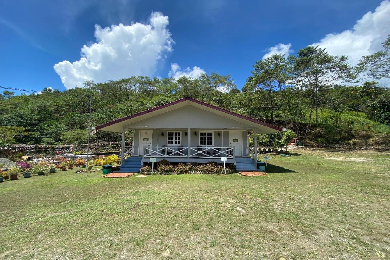 Hotel SPOT ON 90279 Kinomulok Garden Ranau Exterior foto