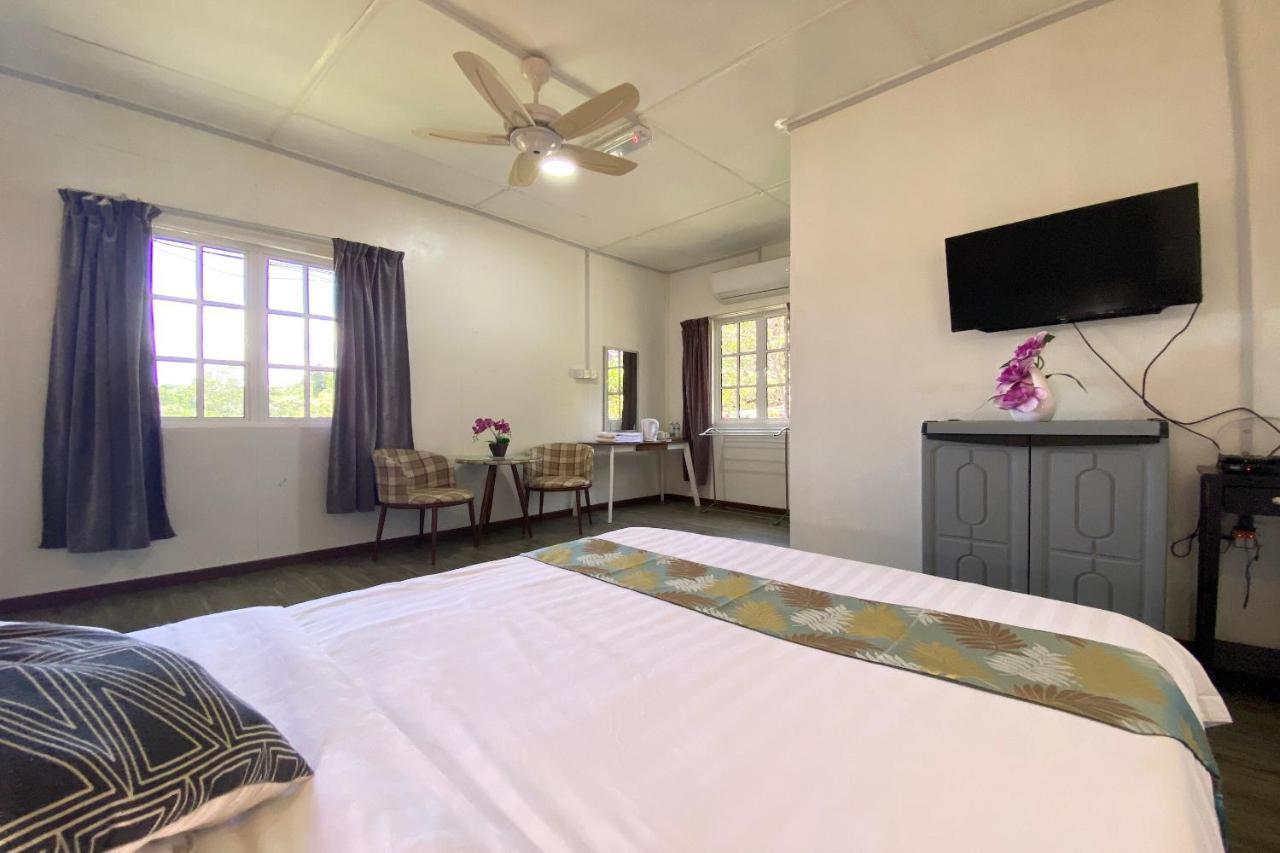 Hotel SPOT ON 90279 Kinomulok Garden Ranau Exterior foto